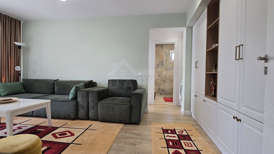 Vand apartament cu 2 camere in Cornisa, et. intermediar, lift nou - Poză 3