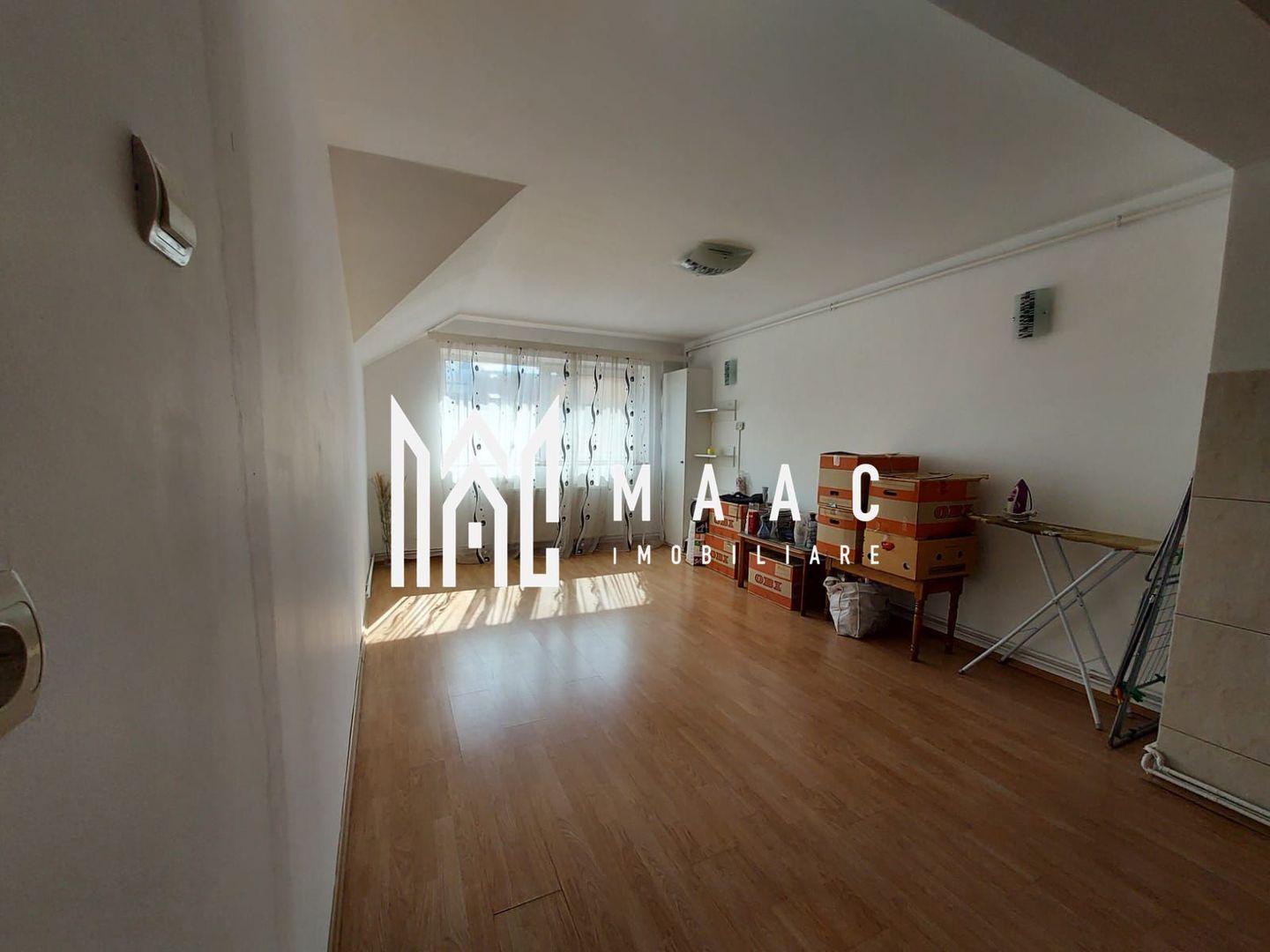 Apartament 3 camere | Balcon | 68MPU | Calea Poplacii - Poză 3