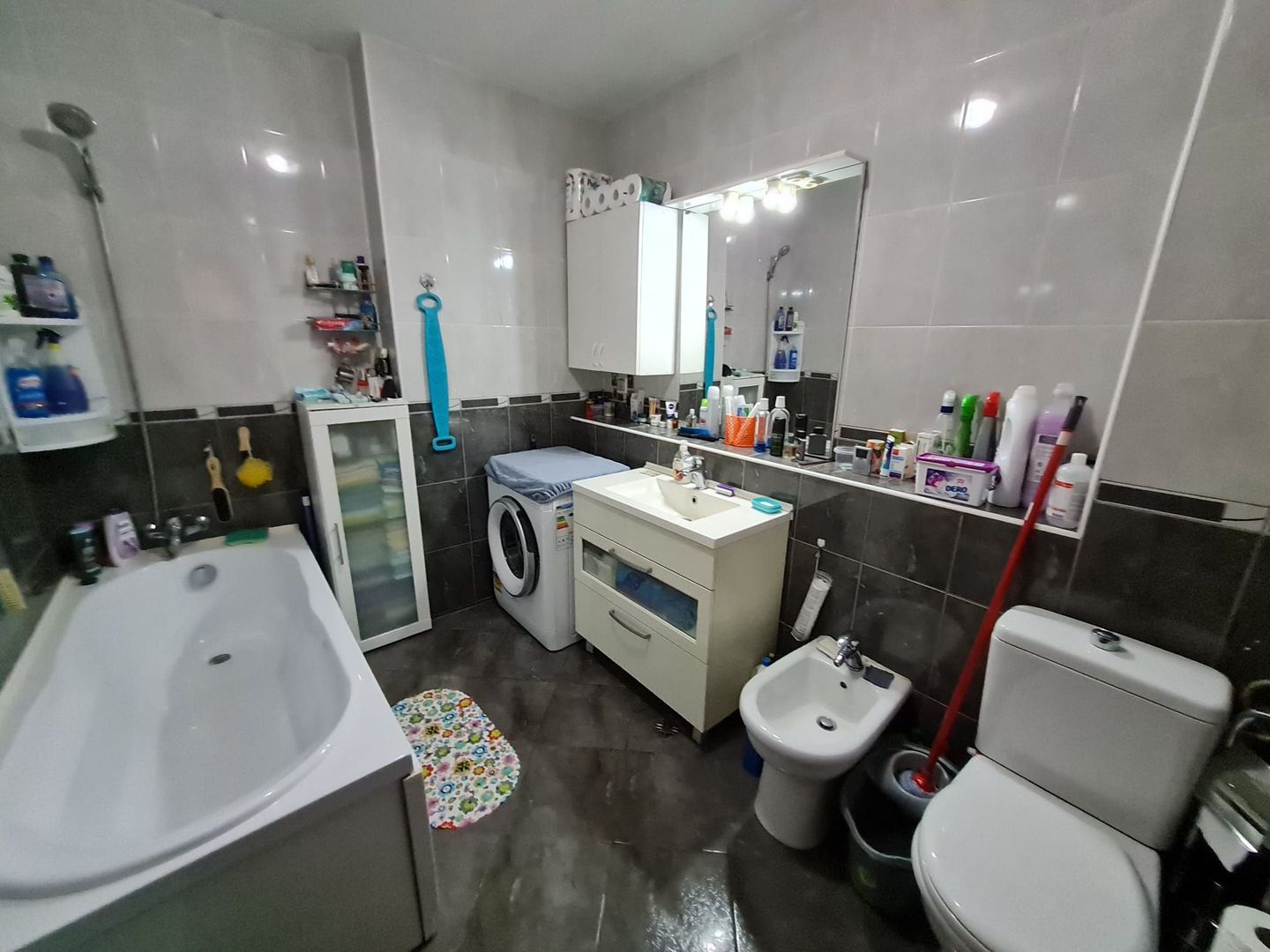 Apartament generos cu o camera - Poză 10