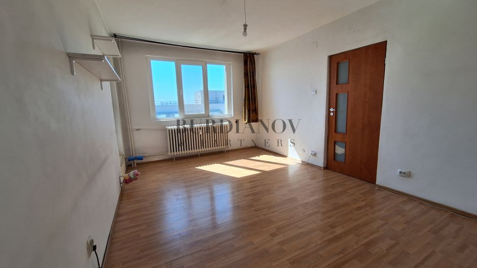 Apartament cu 2 camere de vânzare - 1 Decembrie - 53 mp utili - RS II - Poză 3