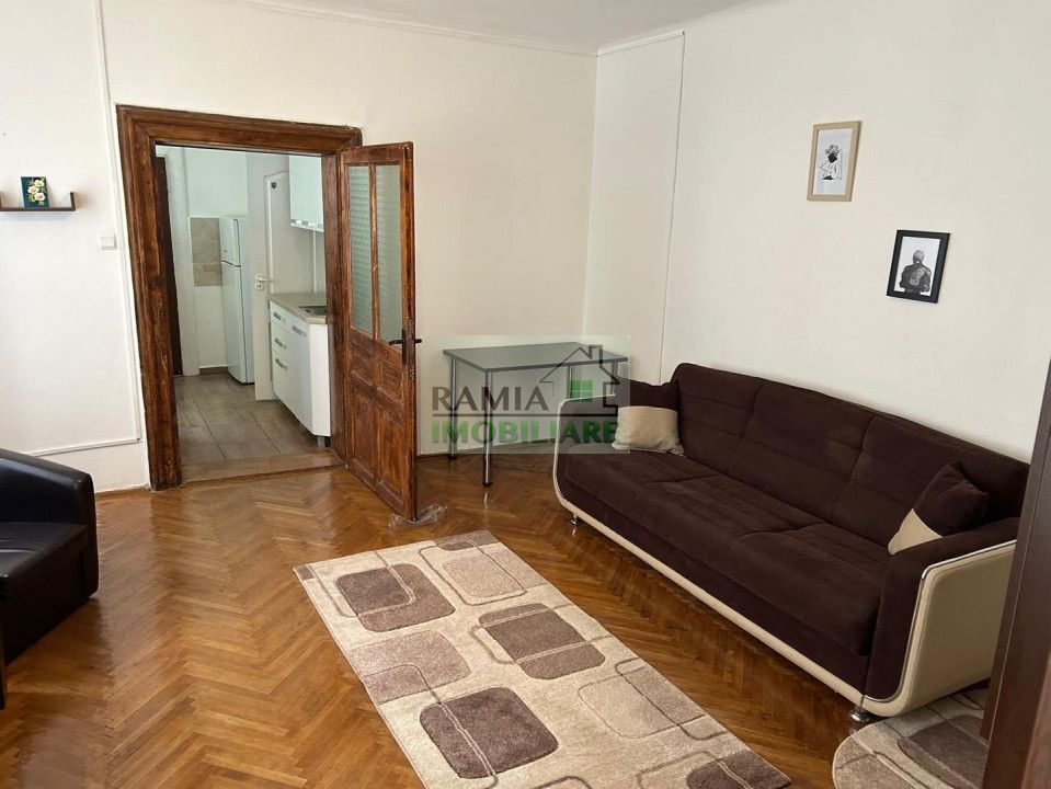 Apartament 2 camere Centrul Istoric – Piața Sfatului - Poză 4