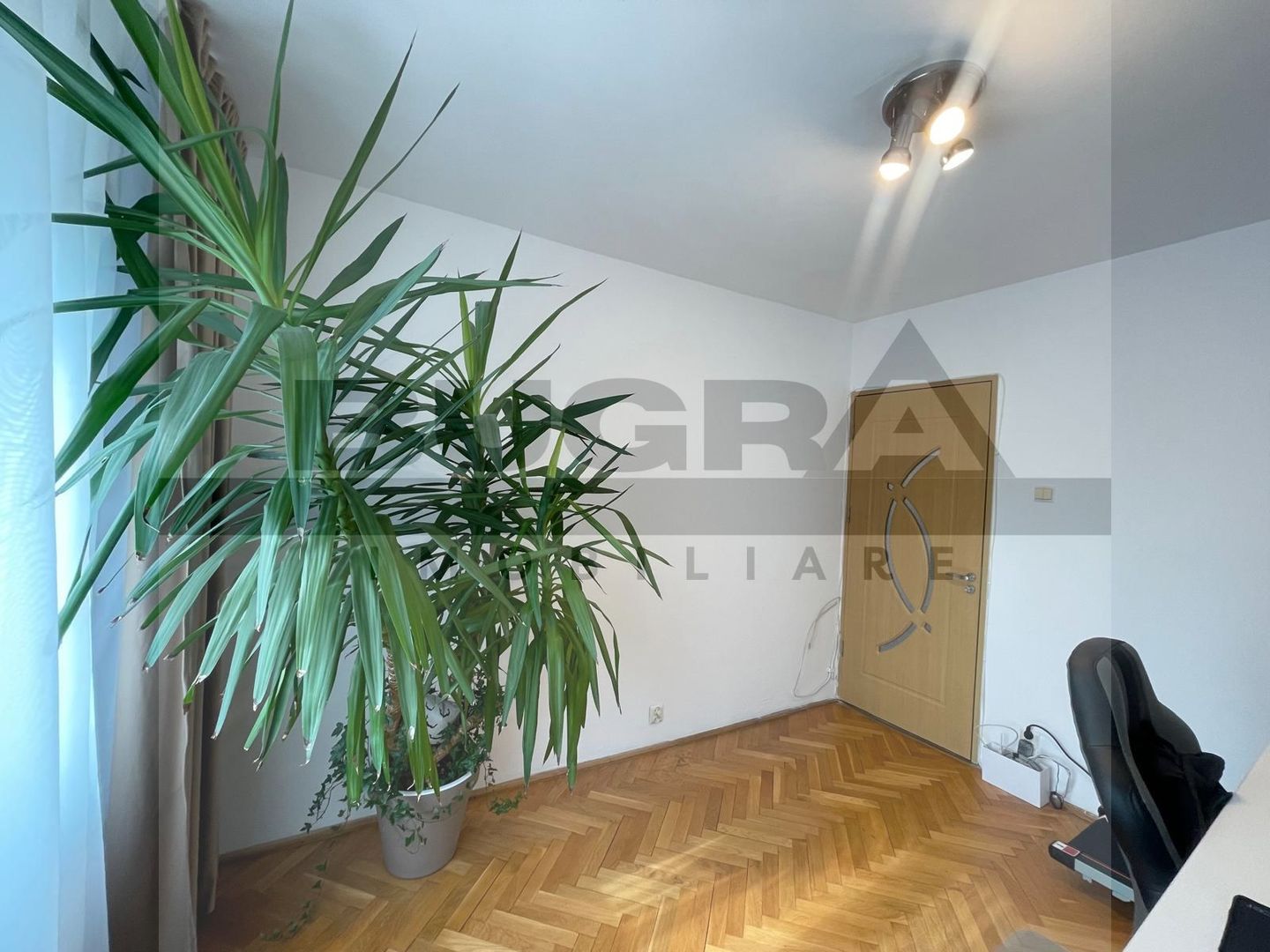 Apartament de 3 camere,  decomandat, modern 72mp,  zona Iulius Mall - Poză 16
