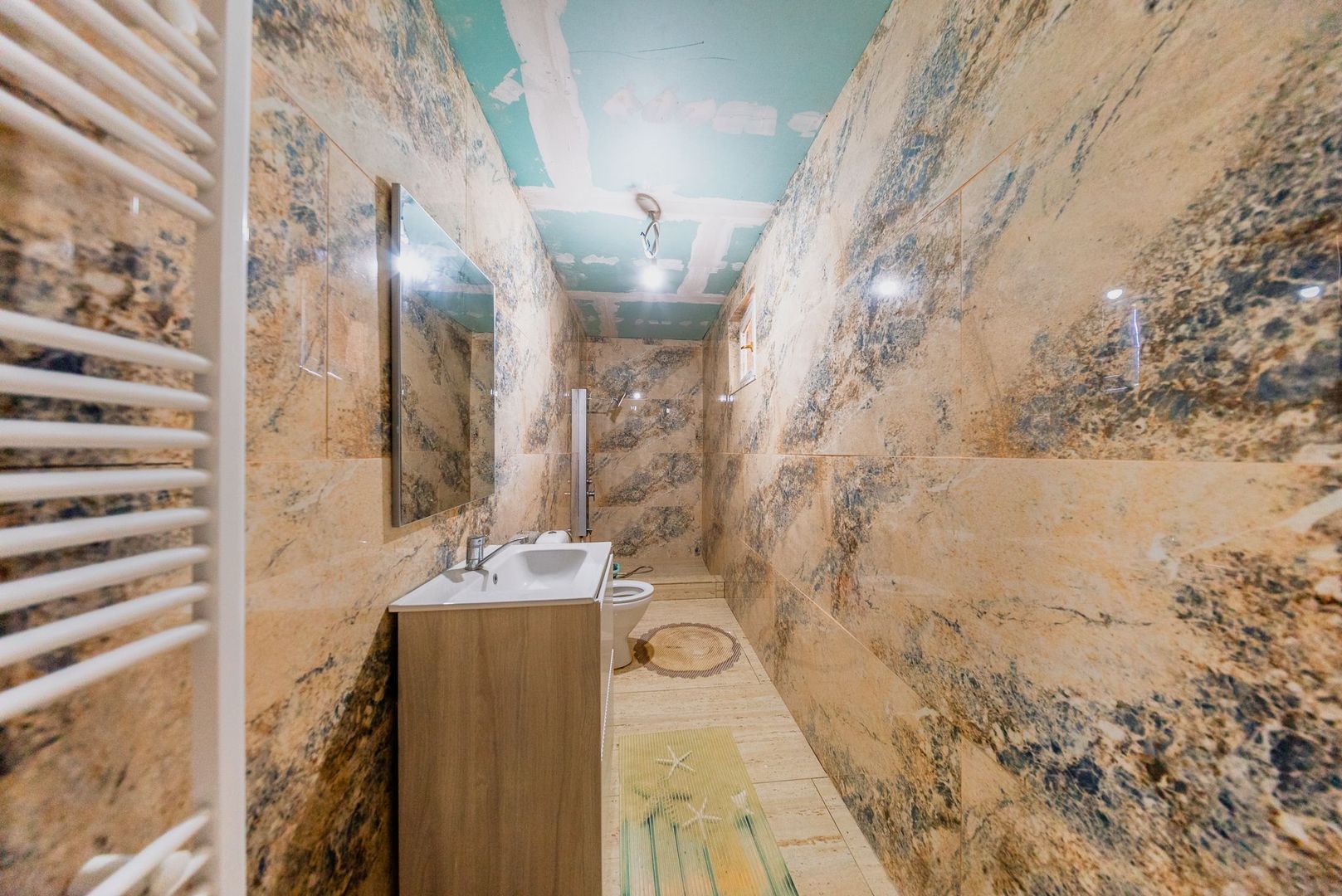 Apartament 3 camere la casa foarte spatios comision 0% - Poză 10