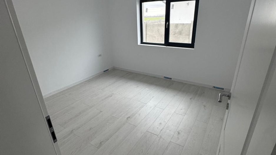 CASE INDIVIDUALE, INCALZIRE PARDOSEALA, TEREN 400 MP, COMISION 0% - Poză 13