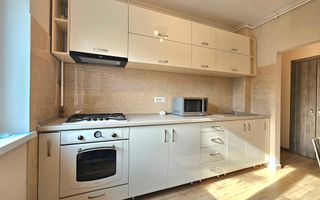 Apartament cu 2 camere de vânzare în zona Dacia Constanta renovat - Poză 7