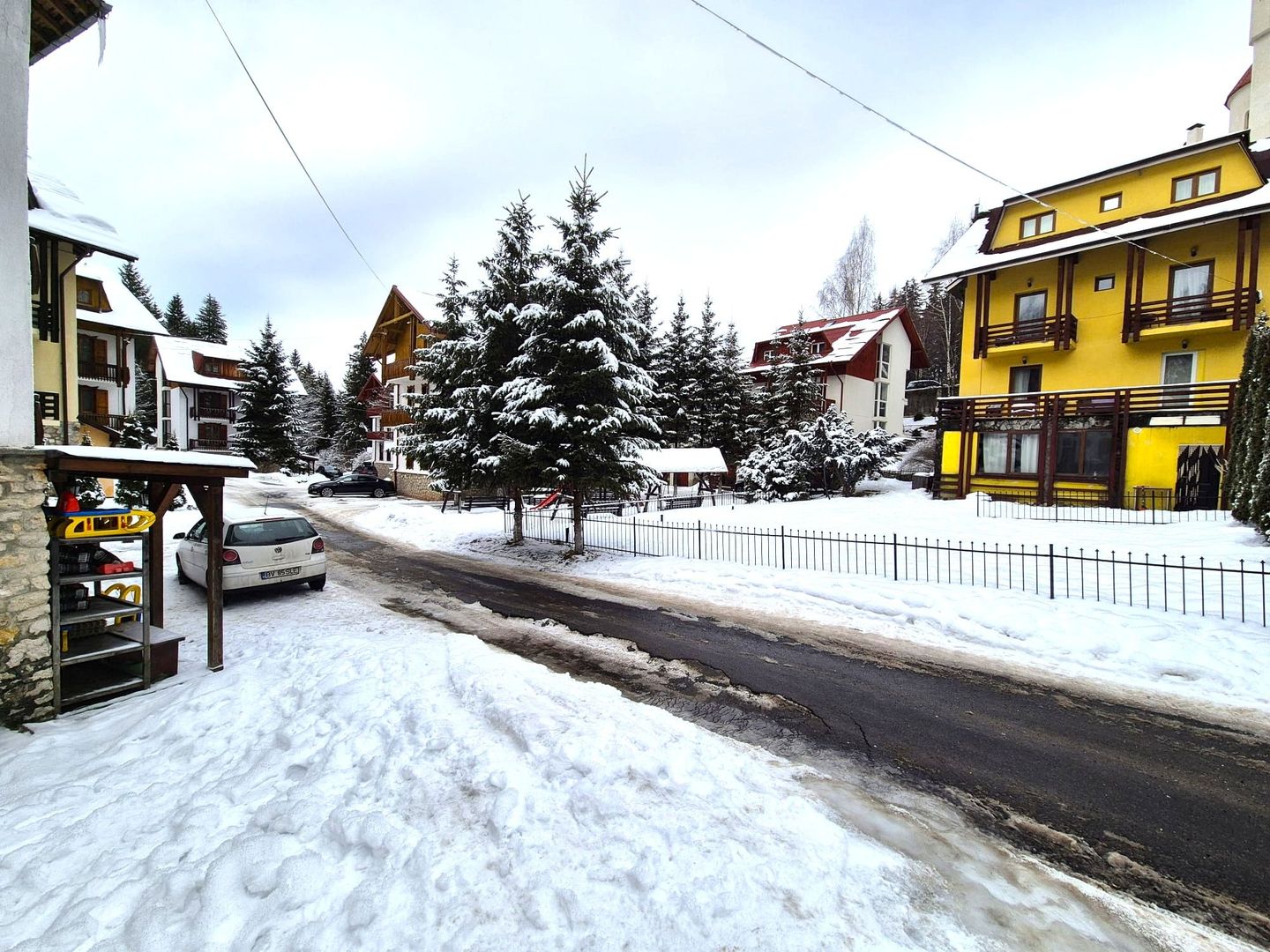 Comision 0 - Apartament în vilă, spațios, priveliște spre cabana Postăvaru - Poză 28