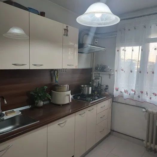APARTAMENT DE LUX RENOVAT METROU VALEA IALOMITEI BLOC REABILITAT - Poză 5