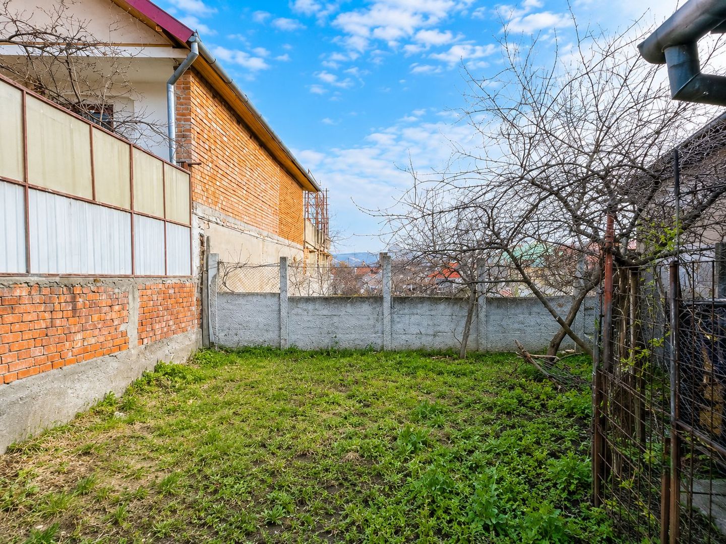 Casa ultracentrală de vânzare in Sebeș - Poză 8