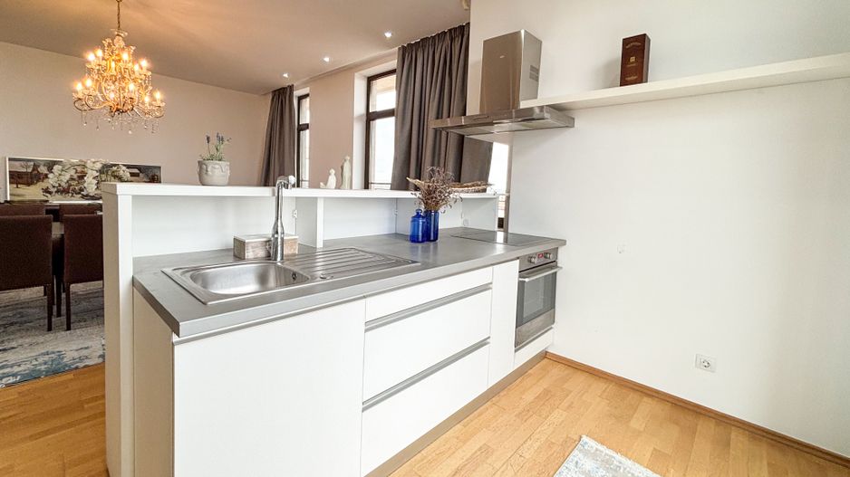 Închirie Penthouse 5 camere | Terasă 350mp - Poză 9