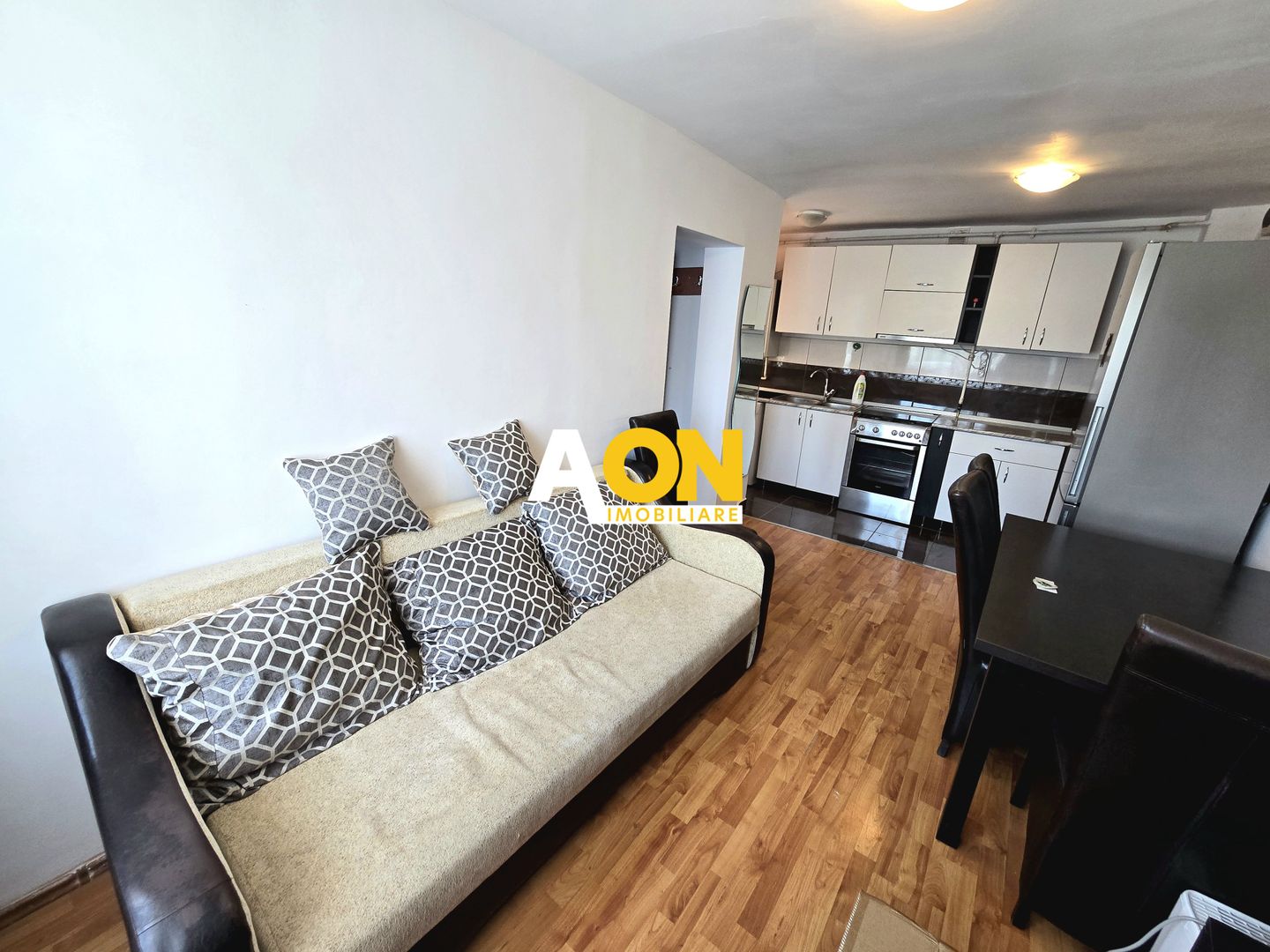 Apartament cu 2 Camere, Complet Mobilat, Zona Bld. Transilvaniei - Poză 2