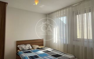 Apartament de vanzare cu 3 camere in zona Central, Oradea - Poză 4
