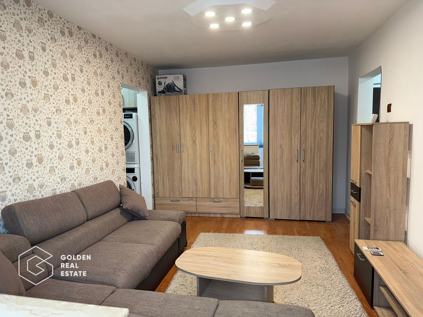 Apartament 2 camere, etaj 1 cu centrala si aer conditionat - Poză 2