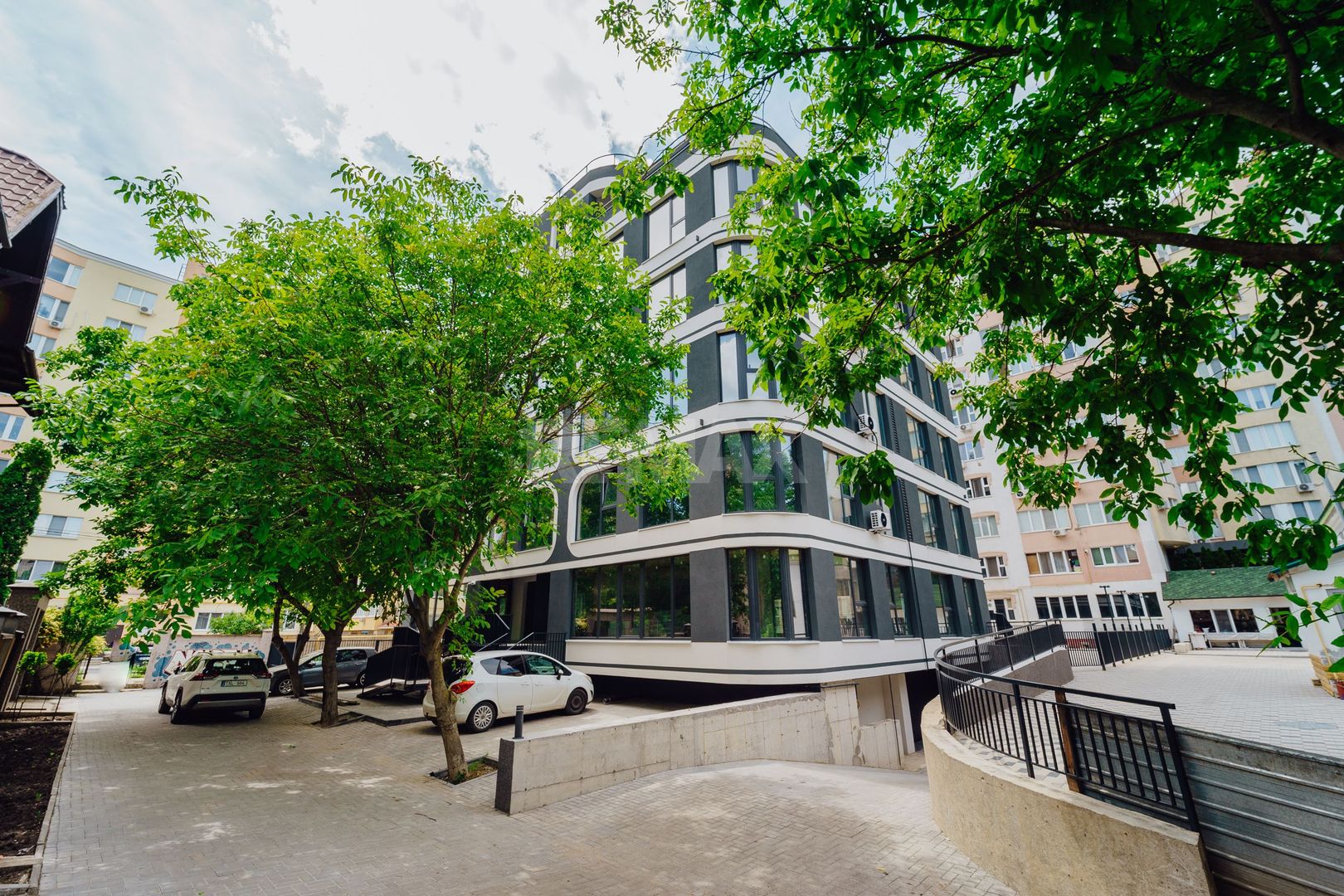 Penthouse 92,2 m² în Buiucani | Terase generoase | Lift direct - Poză 23