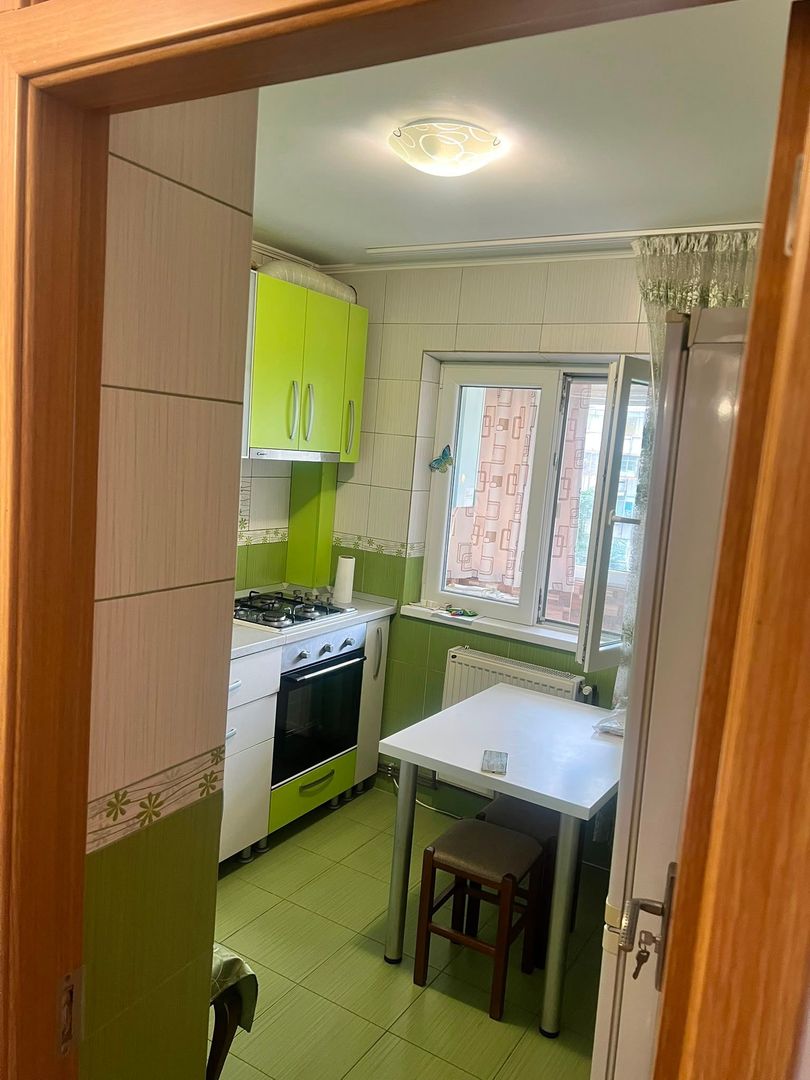 INCHIRIERE 3 CAMERE | CENTRALA PROPRIE | 2 BAI | ZONA APUSULUI - Poză 5