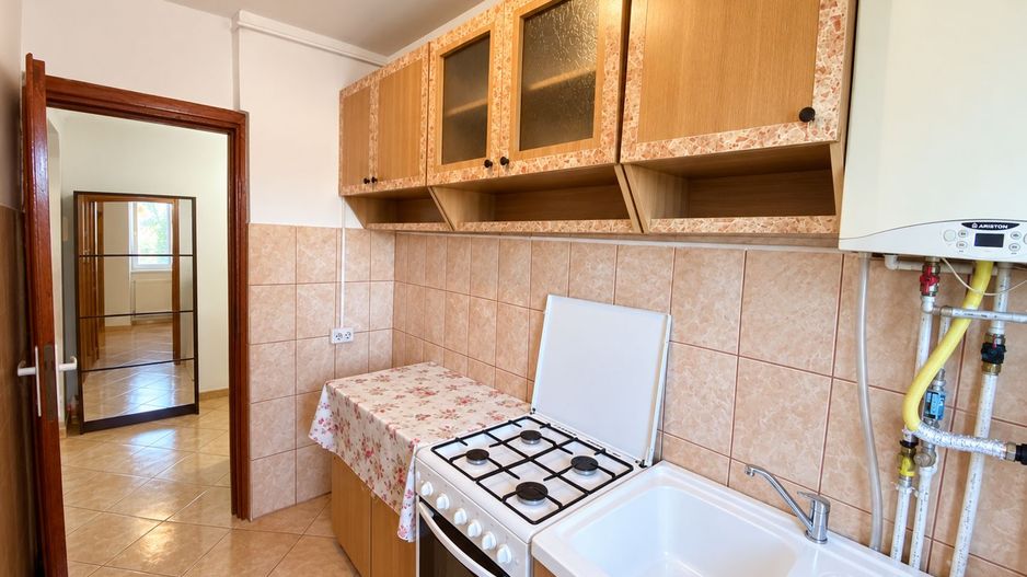 COMISION 0%, Apartament 3 Camere, Etaj 3, Izolat, Centrala, Blascovici - Poză 9