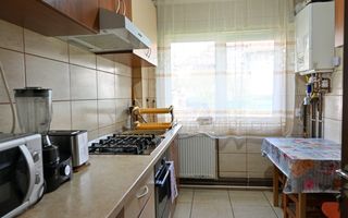 Apartament 2 camere de vanzare, Renovat | Azuga, Prahova | Comision 0% - Poză 4