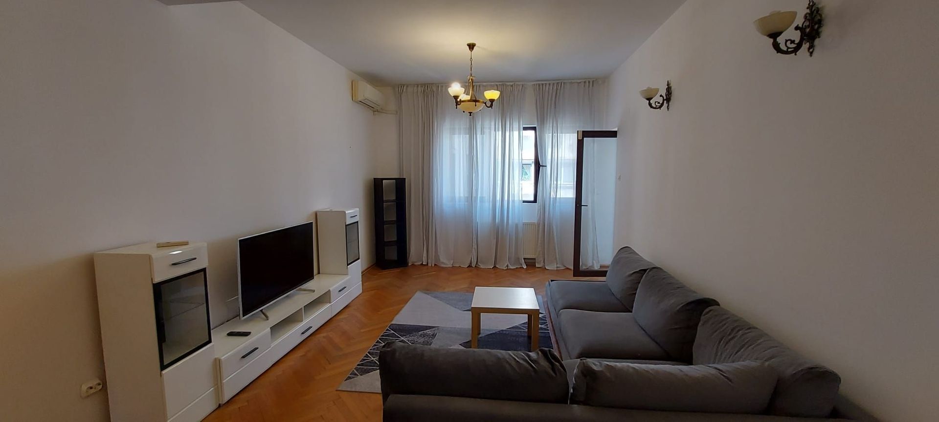 De Inchiriat apartament | 2 dormitoare, 2 bai | Ultracentral - Poză 4