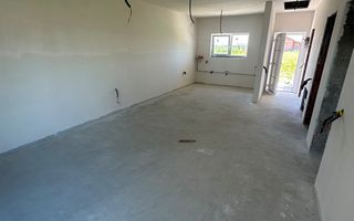 Duplex cu 3 camere in Mosnita Noua la asfalt - Poză 6