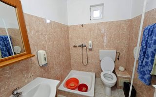 Casa 10 camere, 878 mp teren, toate utilitatile, Barabant - Poză 21