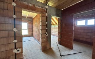 Casă tip duplex curte 350 mp 120 mp utili terasa 22 mp Sura Mare - Poză 14