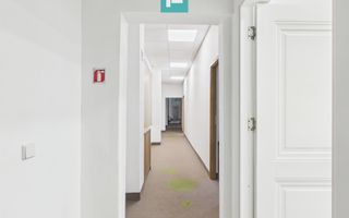 Birouri Ultracentrale, 185,5 mp, Parcare Proprie - Poză 11