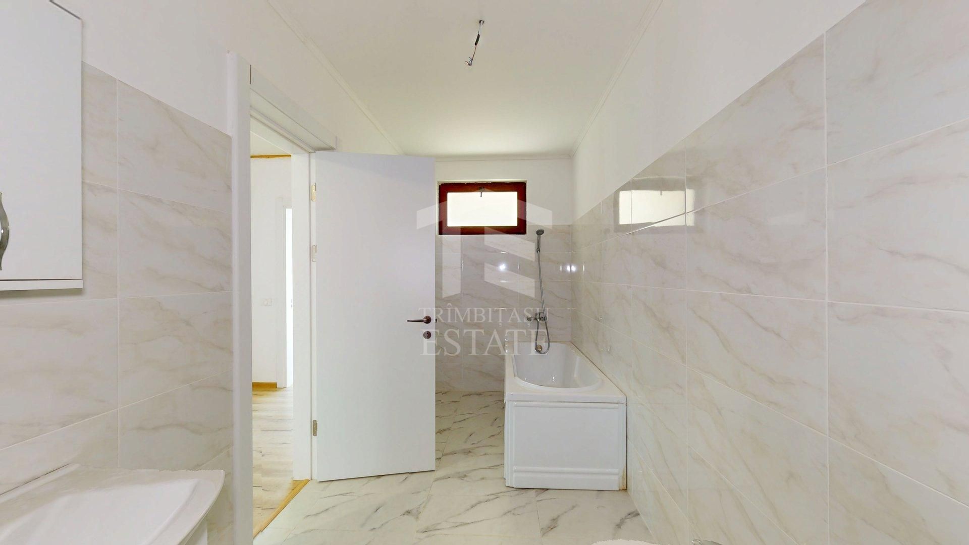 Duplex întreg cu Panouri Solare! Cu 2 intrari! - Poză 13