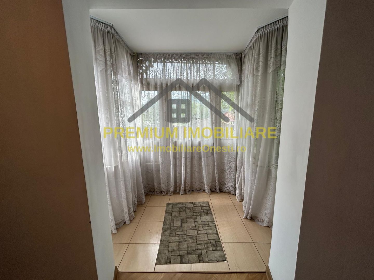 Proprietate de vânzare | 15 km de Onești, DN11 – direcția Bacău - Poză 3