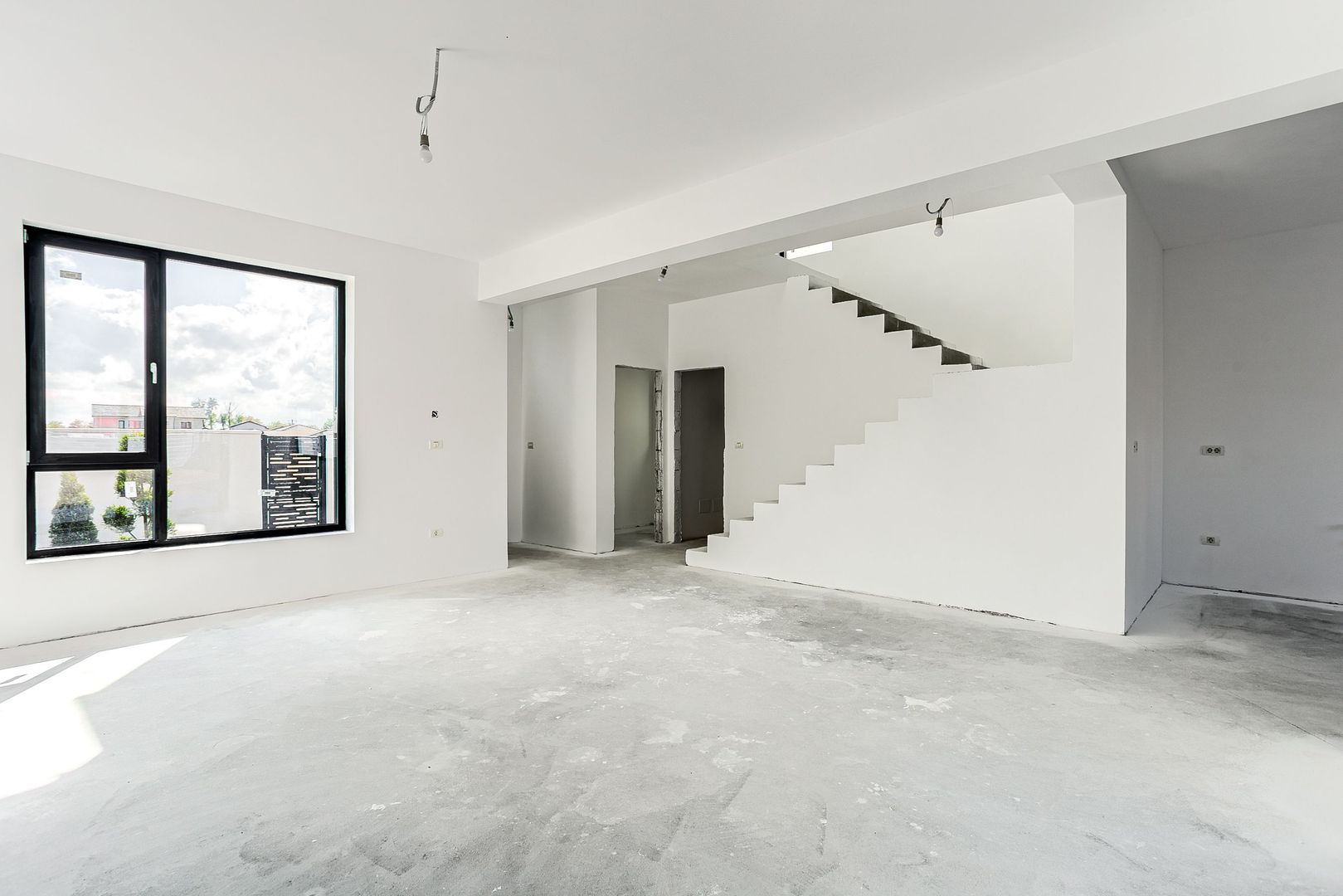 Casă nouă cu 4 camere Romana Residence - Poză 4