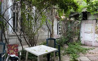 De vanzare teren si casa demolabila | 340 mp | Central - Poză 7