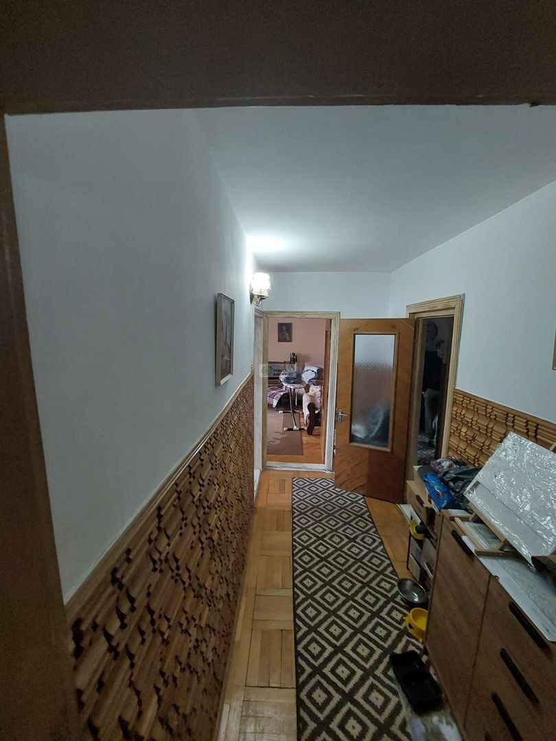 Apartament 4 camere/100 mp / et 2/ Longinescu/Focsani - Poză 10
