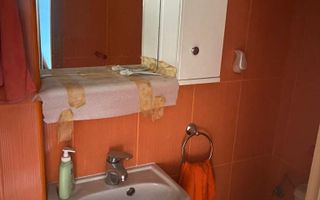 Apartament de vânzare cu 3 camere semifinisat - Poză 3