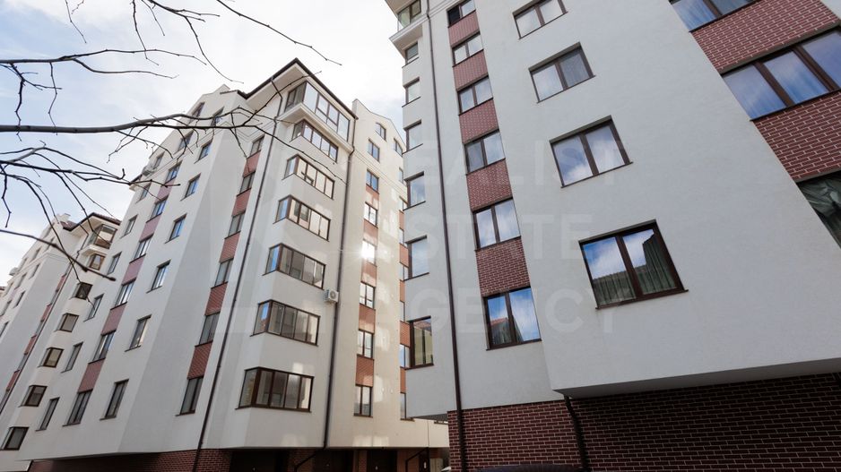 Vânzare, apartament, 3 camere, str. Regele Carol, Durlești - Poză 1