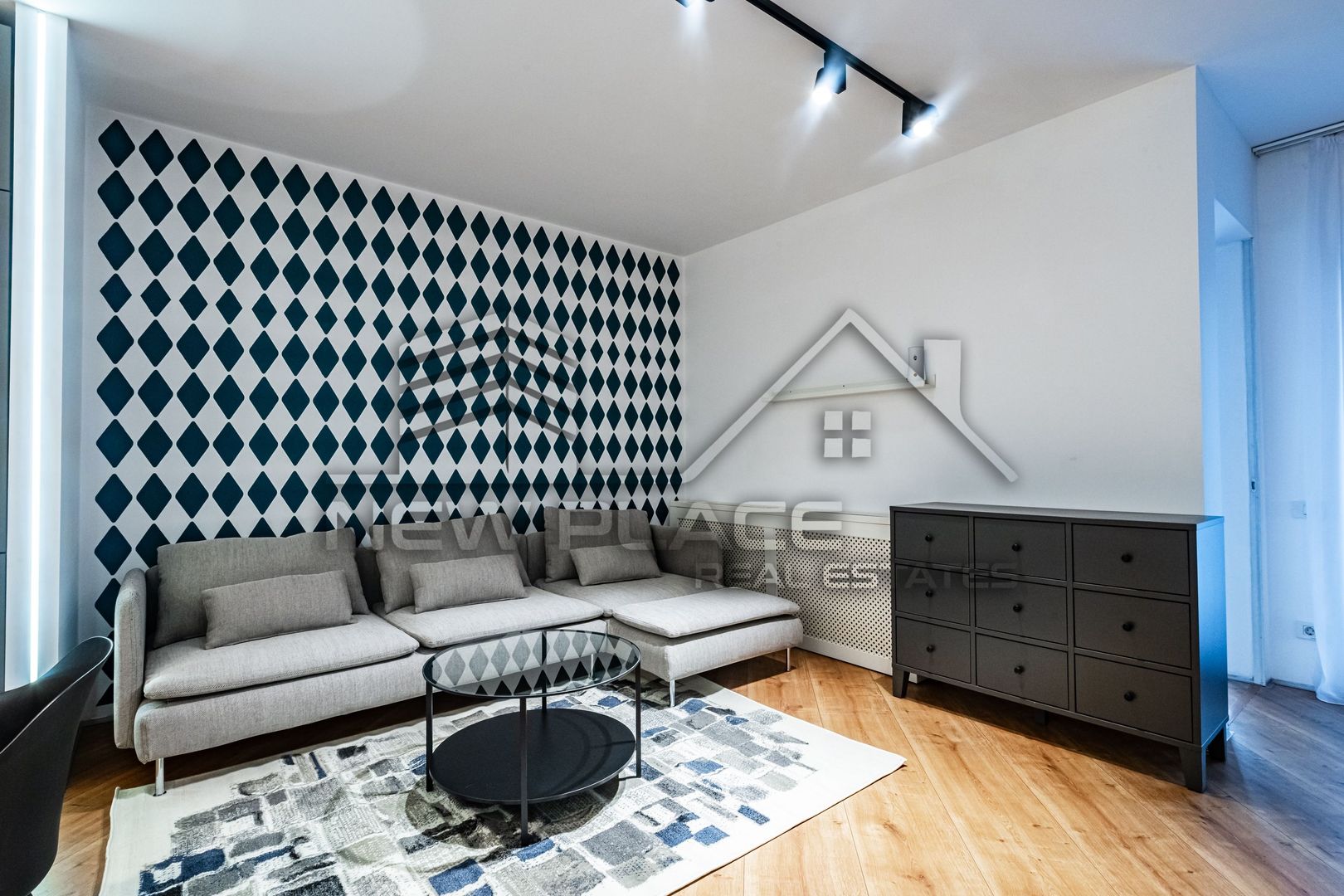 [VIDEO] 4City North | Apartament exclusivist | Vedere curtea interioara | Lux - Poză 4