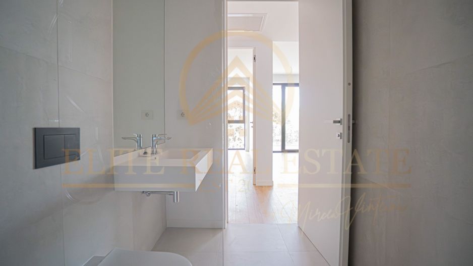 Stațiunea Mamaia - Vânzare apartament cu 2 camere, 2 bai cu vedere la mare. - Poză 22