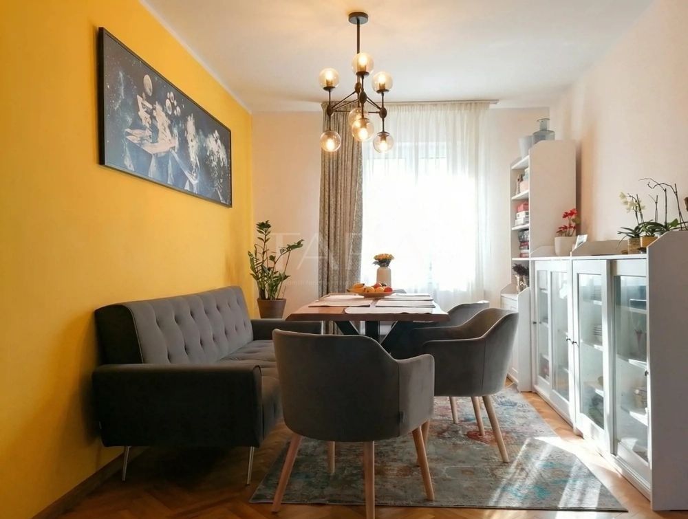 Apartament 4 camere renovat complet – Zona BIG. - Poză 1