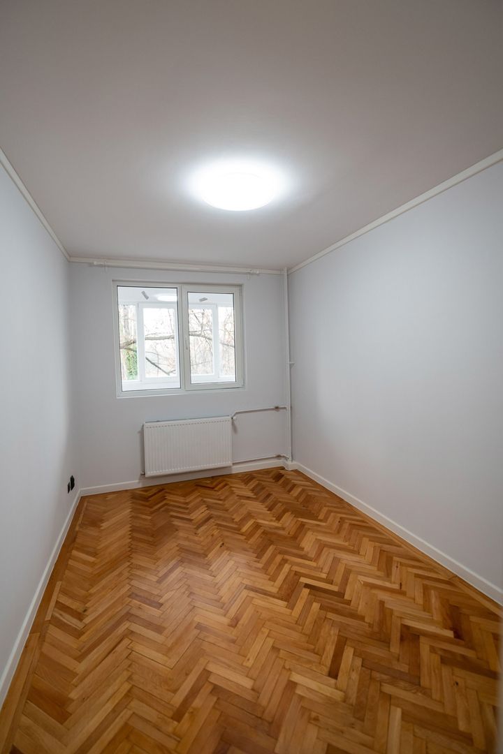 Inchiriere apartament mobilat și utilat 4 camere, Rond Baba Novac - Poză 13
