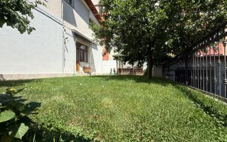 Apartament modern la vila cu gradina si teren 263mp aproape de centru - Poză 4