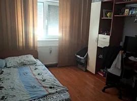 Apartament 3 camere Lipovei etaj 2 cu centrala - Poză 4