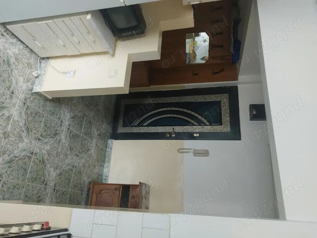 BRASADAS vinde ap 2 cam etaj 4/4 in Micro 16. - Poză 7