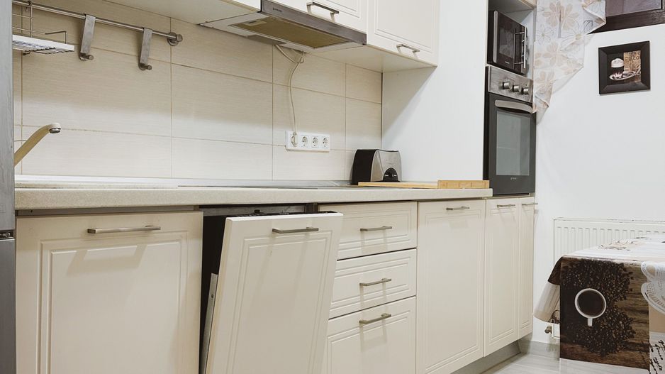 INCHIRIAT - Apartament 2 camere - Dumbravita Lidl - mobilat & utilat complet - Poză 9