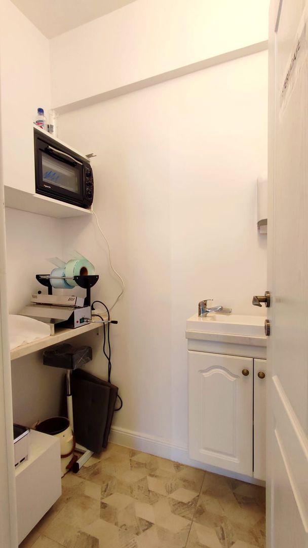 Afacere la Cheie ,Inclus Spatiu si Parcare - Poză 12