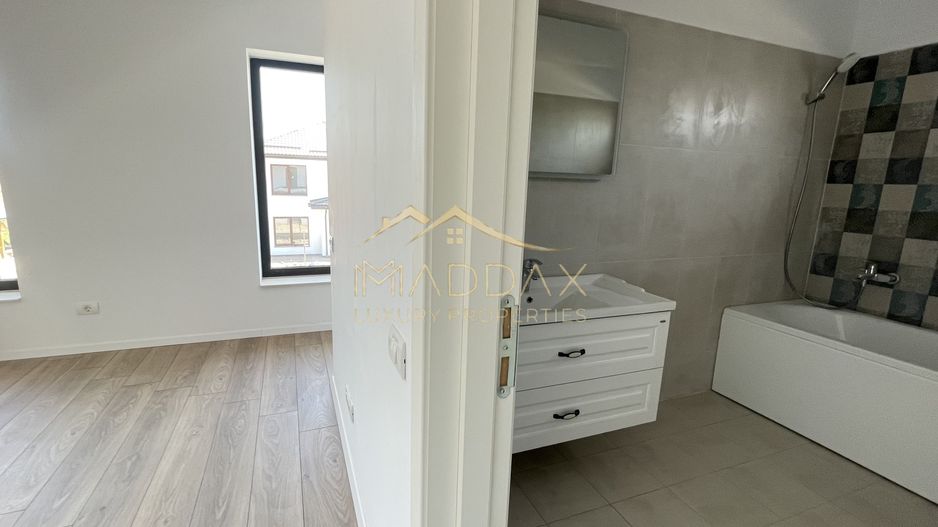 Vila exclusivista_P+1*5 Camere*Teren 704 mp*Langa Padure//Balotesti - Poză 28