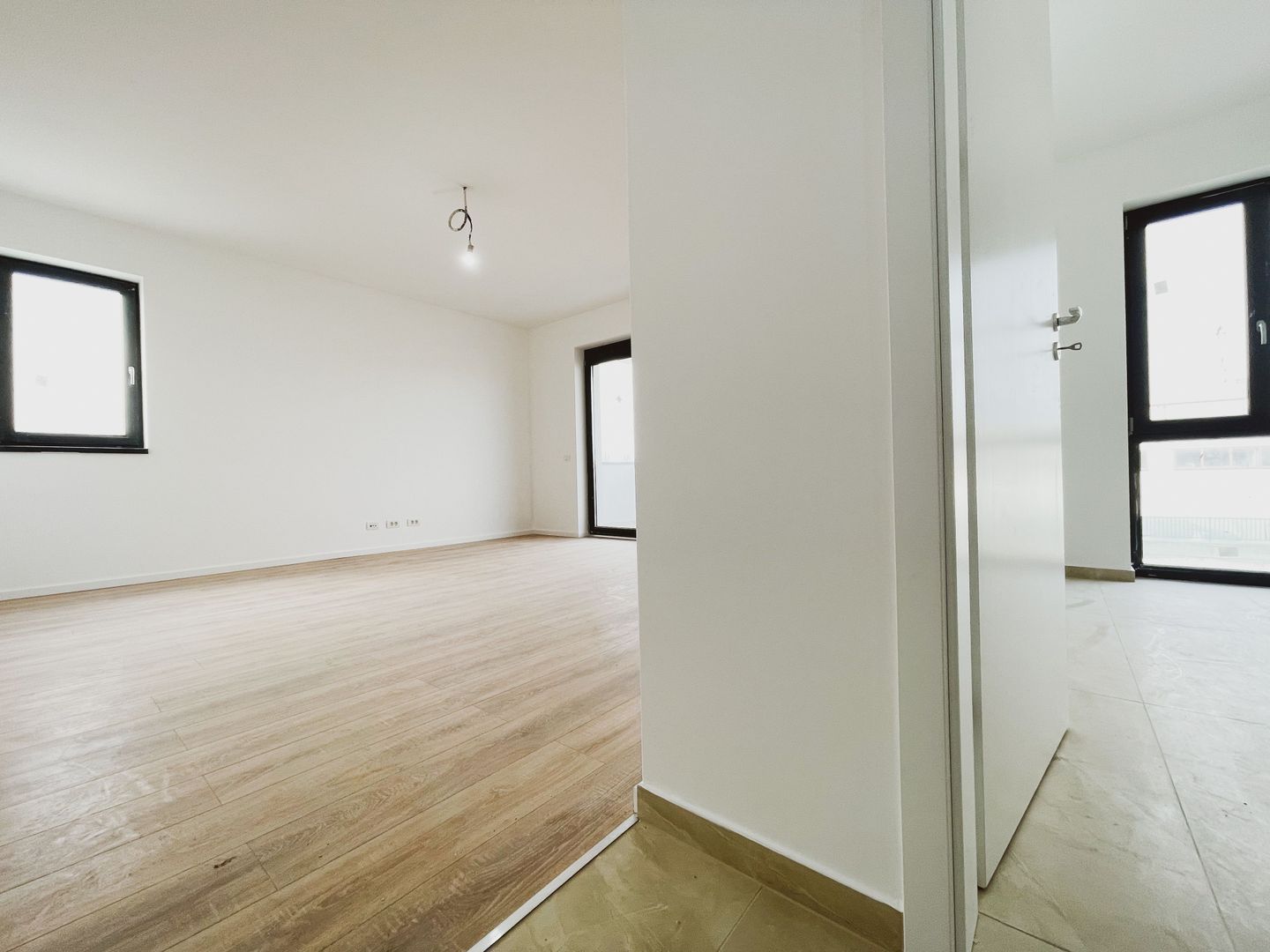 Antecontract - STUDIO Modern - Decomandat | 44.52 mp & Terasa 8.44 mp - Poză 7