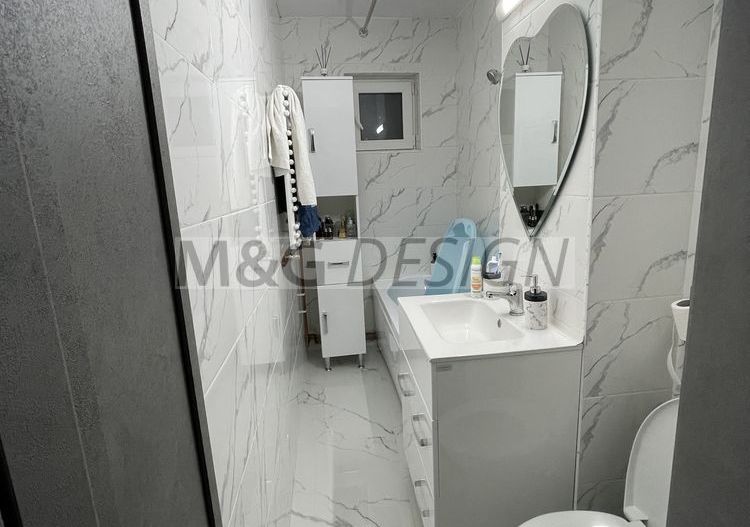 Apartament 3 camere  Dacia  etaj 2 cu centrala - Poză 7