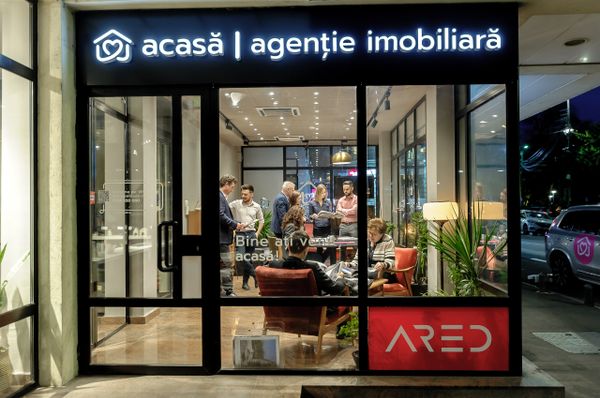 acasaarad.ro și acasa-arad.ro: care e care și unde găsești ce