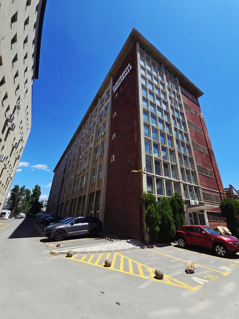 SPAȚIU INDUSTRIAL | 1.000 MP | LIFT MARFĂ | H=4,5 M | ZONA BAICULUI - Poză 1