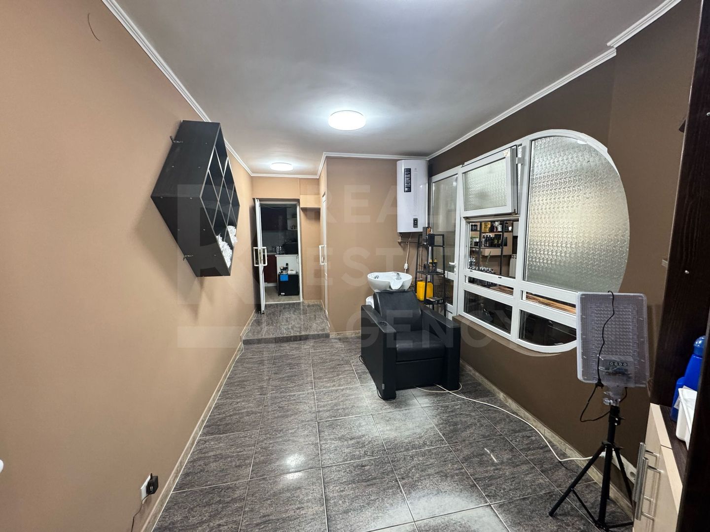 Vânzare, spațiu comercial, 50 mp, bd. Constantin Negruzzi, Centru - Poză 4