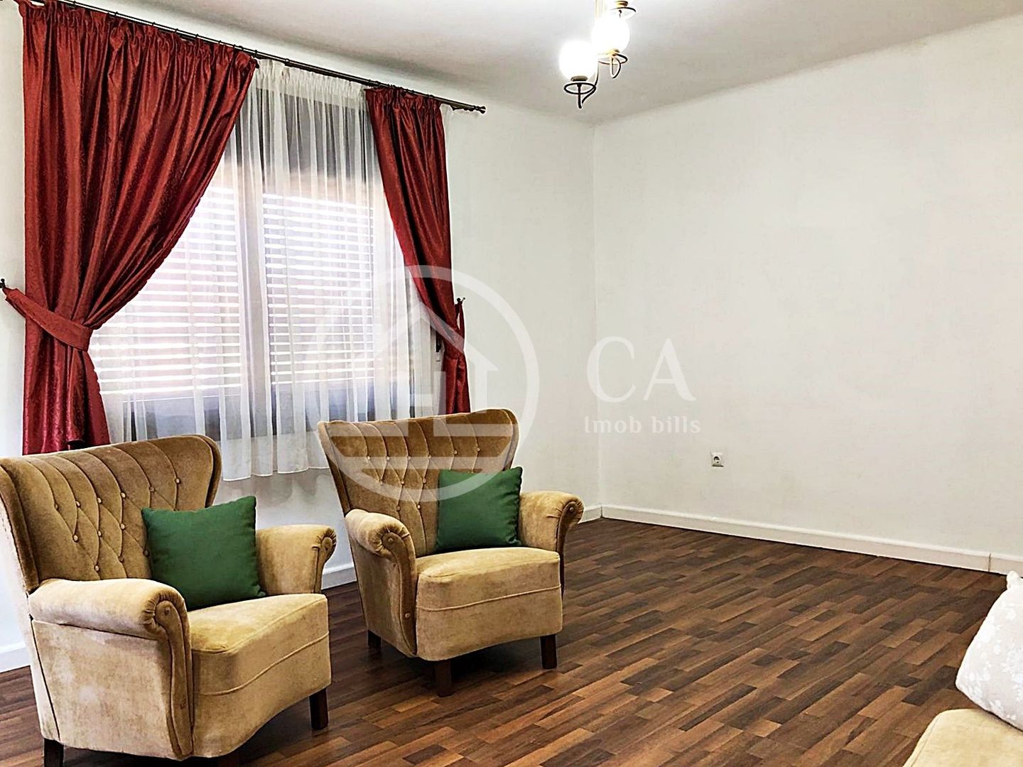 Casă de închiriat cu 2 camere în zona Stadionului, Oradea - Poză 2