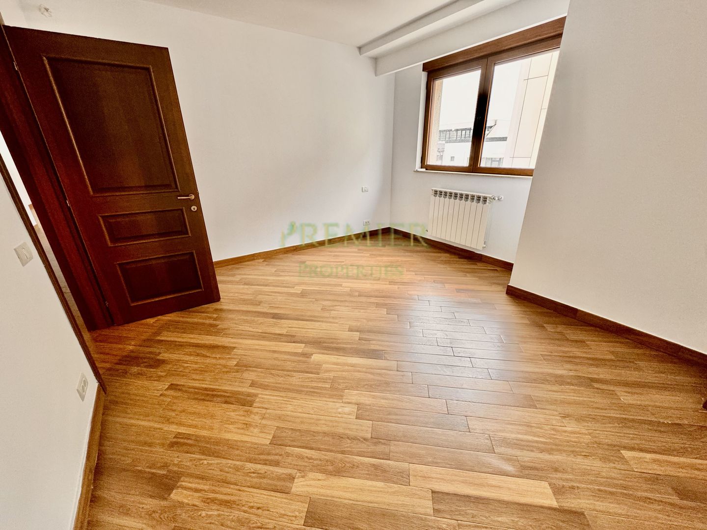 APARTAMENT CU 3 CAMERE DE VANZARE IN BLOC SOLID | DOROBANTI | R.BELLER | - Poză 8