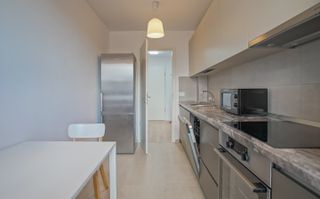 Coresi Urban Vibe | Apartament modern cu vedere directă la pietonală - Poză 4